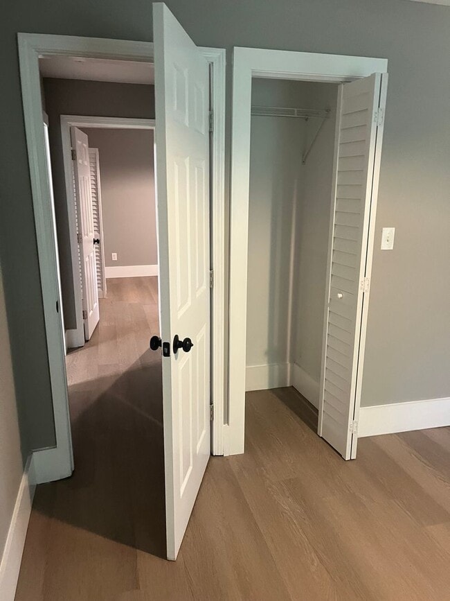 Building Photo - 2 BR/1BA | Newly Renovated Unit| In Scottsdale, Georgia