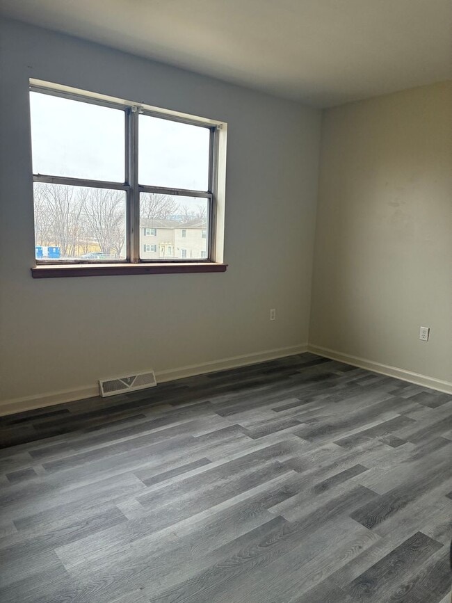 Photo - 2 Bedroom Townhouse