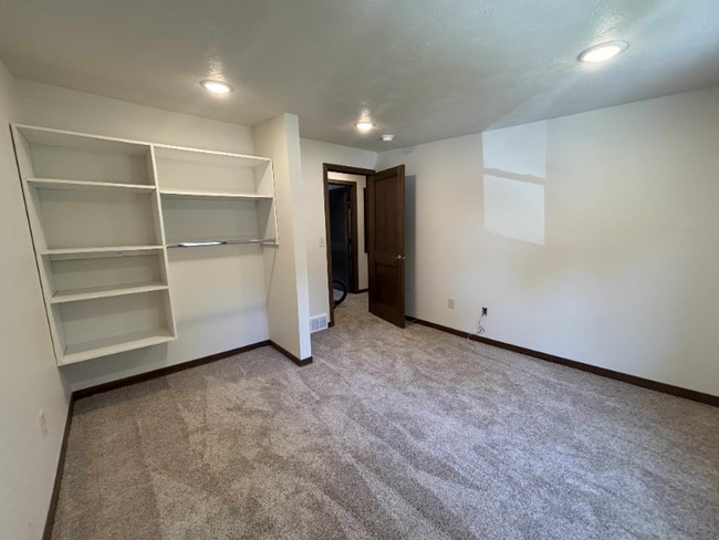 Photo - 1823 E 34th St N