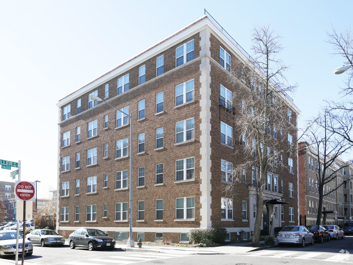 Photo - The Mozart Apartments