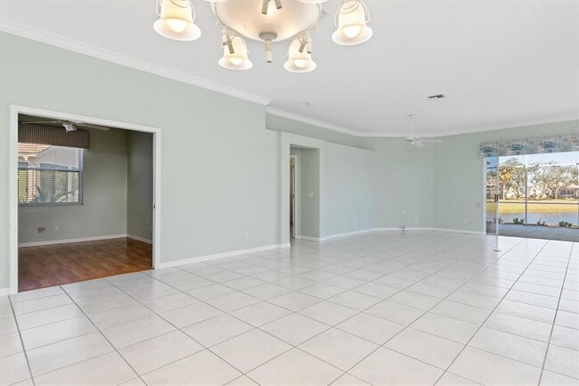 Photo - 26040 Feathersound Dr