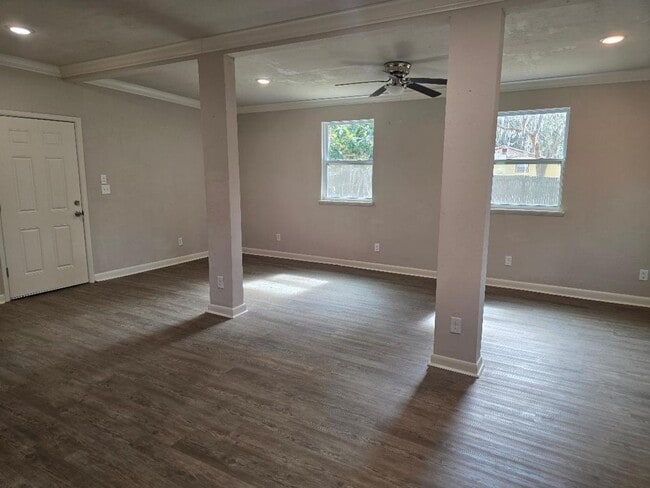 Photo - 21307 SE Hawthorne Rd