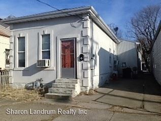 2 br, 1 bath House - 947 E Oak St - 2 br, 1 bath House - 947 E Oak St