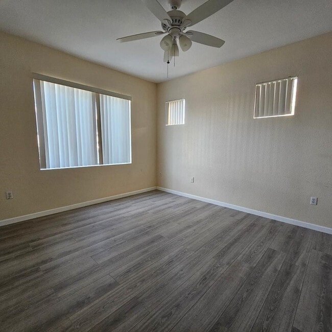 Photo - 18416 N Cave Creek Rd Unit 2057