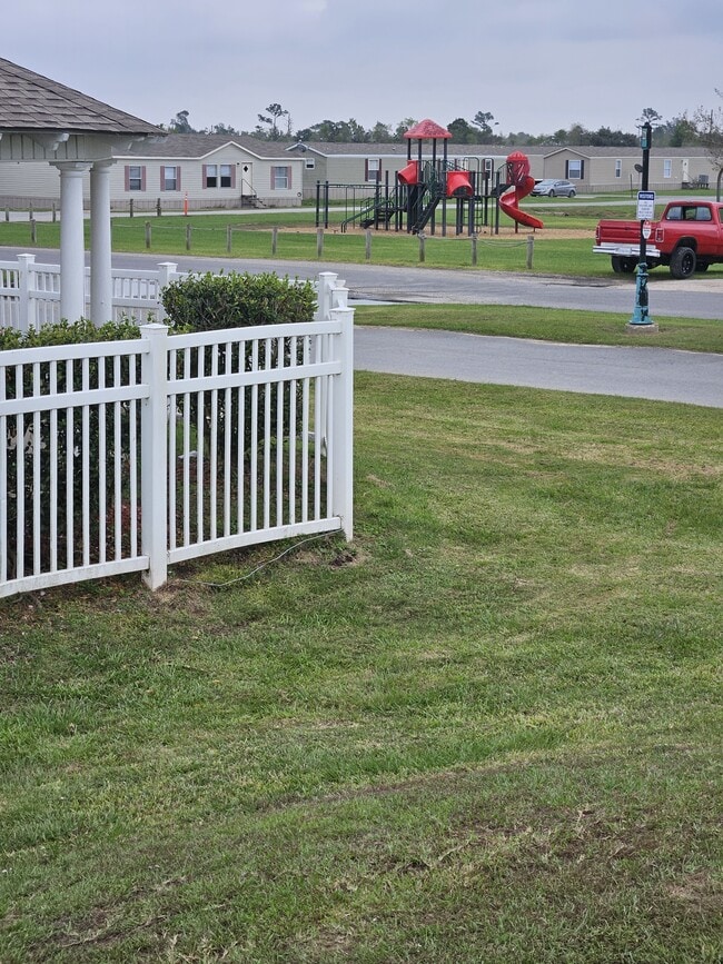 Photo - 8559 Gulf Hwy