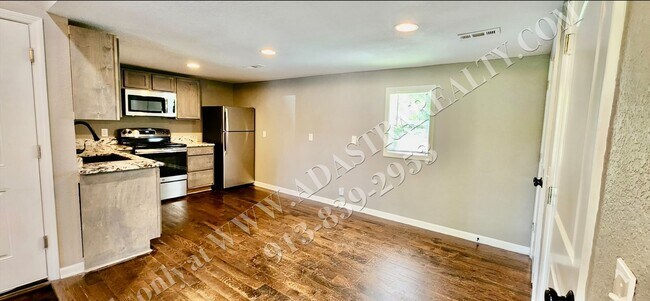 Photo - Nice Updated 3 Bed, 1 Bath in KCK-Availabl...