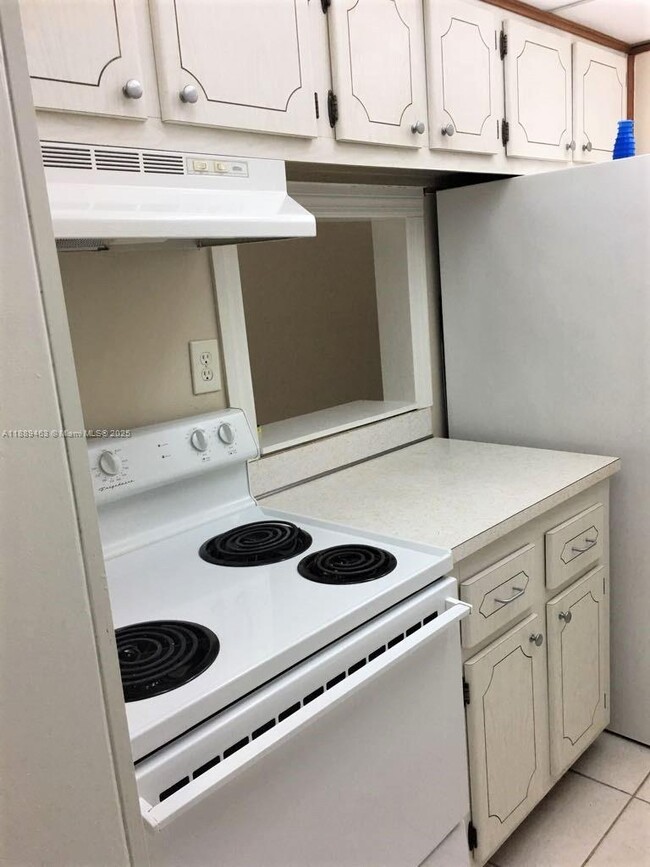 Photo - 14201 N Kendall Dr Unit 405D