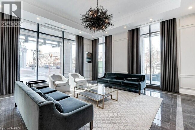 Photo - 2060 Lakeshore Rd. Unit 2003