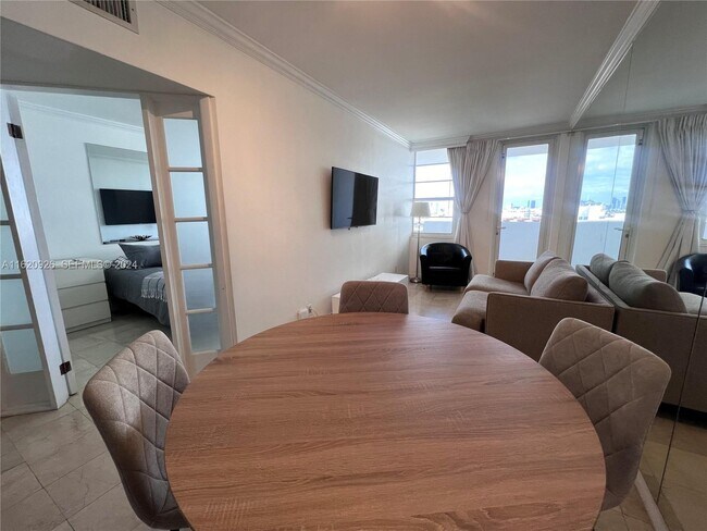 Photo - 100 Lincoln Rd Unit 820