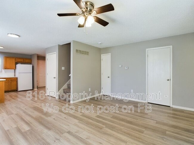 Photo - 2314-2316 Monroe Ave Unit 2316