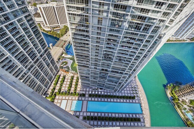 Building Photo - 495 Brickell Ave Unit 4710