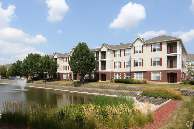 Railway Plaza - Railway Plaza Apartments