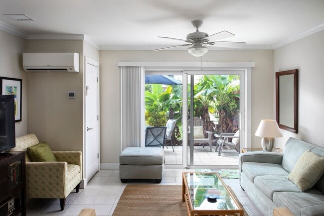 Photo - 1 Bedroom 1 Bathroom Furnished Condo pool view- 6 month Lease