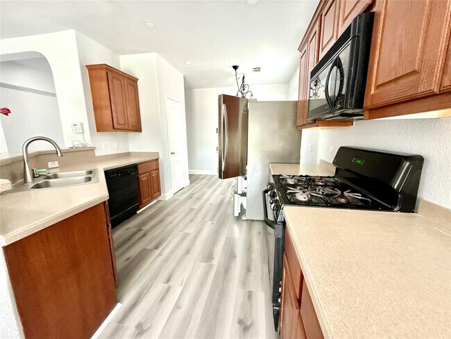 Photo - 1713 Bowerton Dr