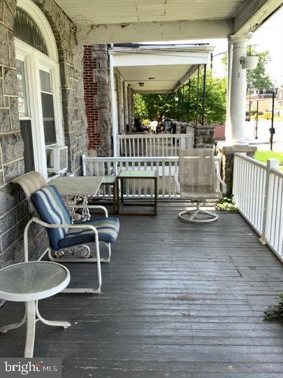 Photo - 526 MacDade Blvd