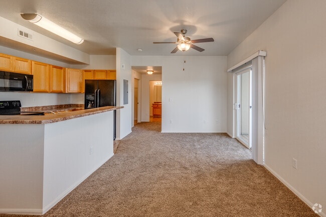 1 BR, 1 BA - 700 SF - Homestead Apartments
