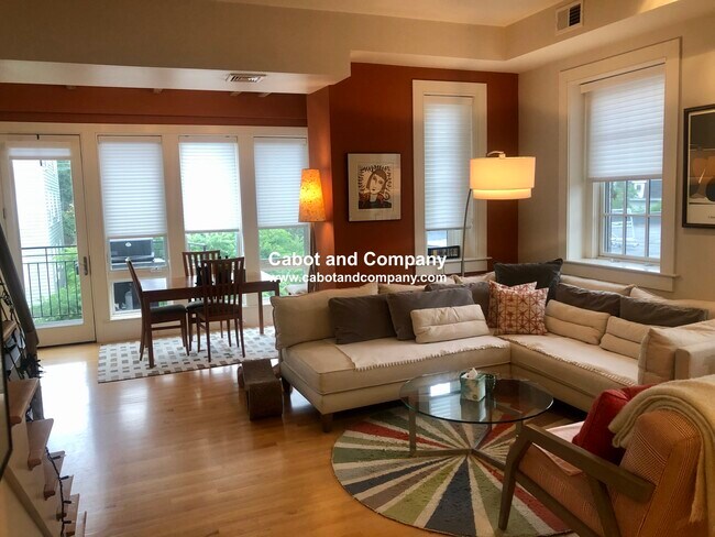 Photo - 75 Hamilton St Unit 11