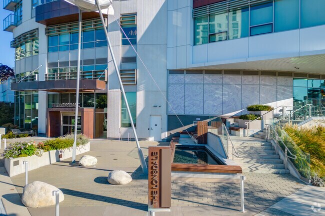 Photo - The Lonsdale