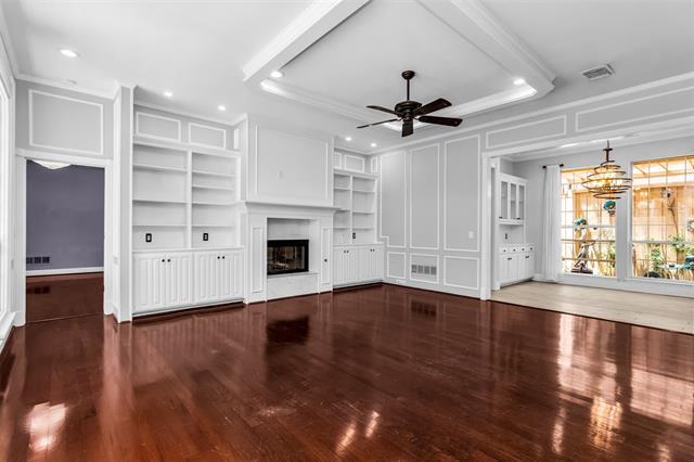 Photo - 4404 Hollow Oak Dr