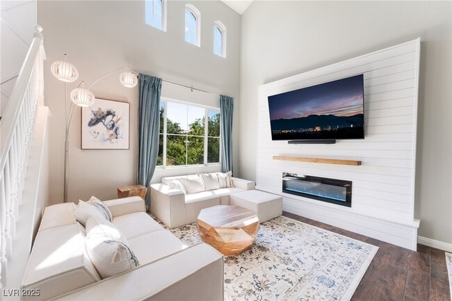 Building Photo - 11375 Ogden Mills Dr