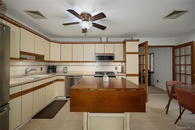 Photo - 34 Maple Brook Rd