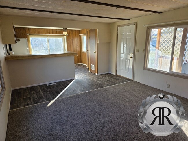 Photo - 2 Bedroom, 1 bath, Singlewide Manufactured Home in Selah