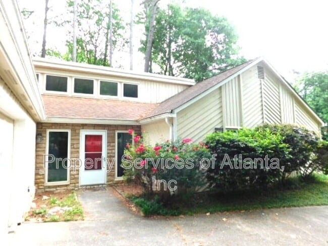 Photo - 1710 Pine Rd