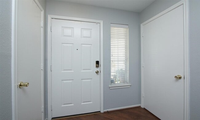 Photo - 6010 Ridgebriar Ln