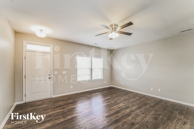 Photo - 4011 Huntley Glen Dr