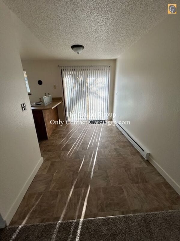 Photo - 470 SE Vista Ave