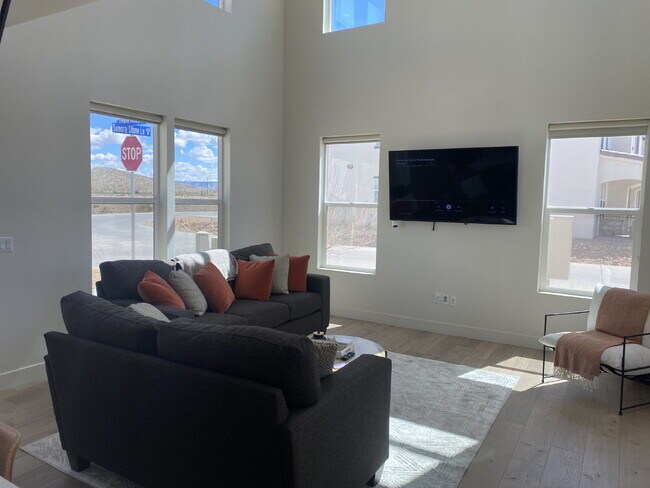 Photo - Breathtaking Desert Color 3 bed 2.5 bath townhome for rent!