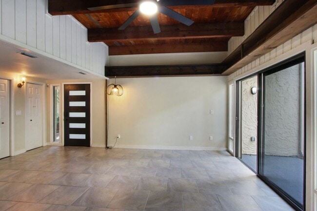 Photo - 115 Tomoka Trail