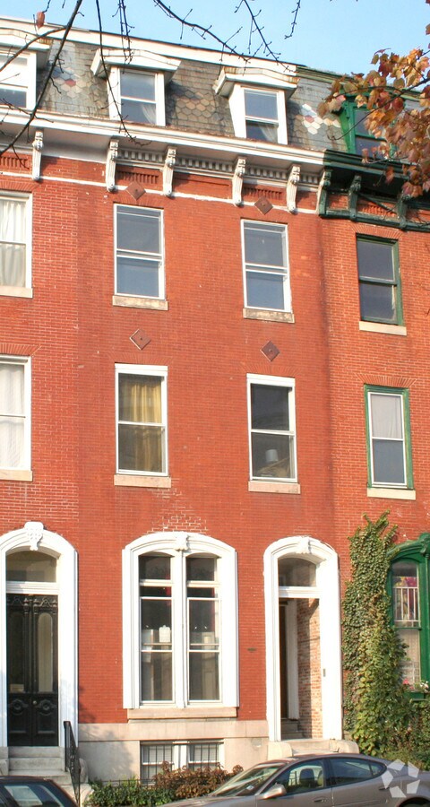 Photo - 34 E Preston St