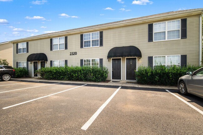 Photo - 2320 Willowbrook Dr