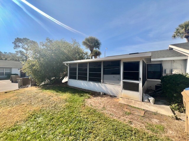 Photo - 113 Lake Villa Way