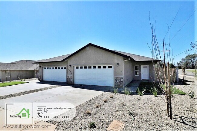 2530 Rainbow Ln