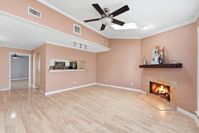 Building Photo - 2277 S Kirkwood Rd Unit 502