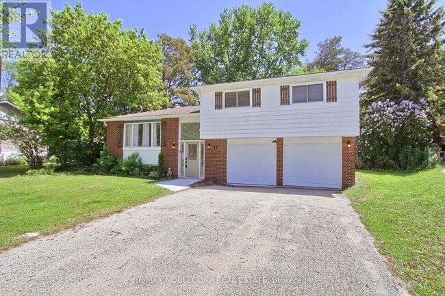 Photo - 17 Larkdale Crescent