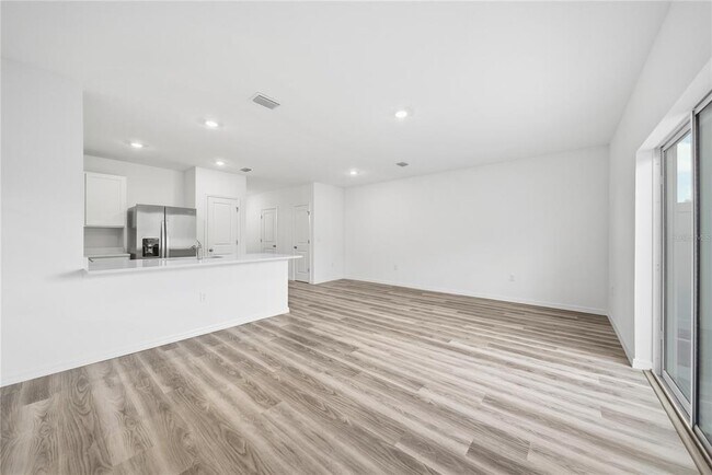 Photo - 32495 Midsummer Night Ln