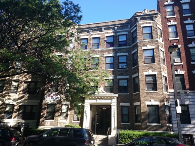 Photo - 109 Saint Stephen St
