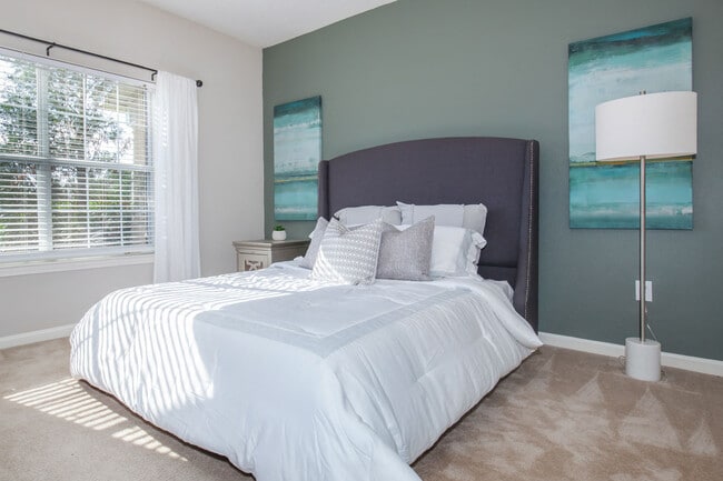 Carrington Place at Wildewood Apartments