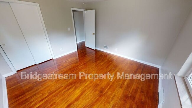 Photo - 1400 Stockton Ave