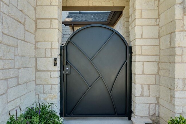 Photo - 113 Sanco Dr