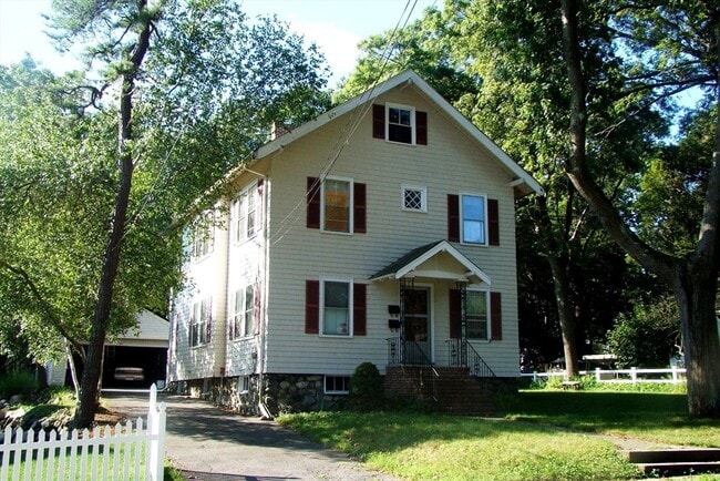 Building Photo - 36 Eustis Ave Unit 2