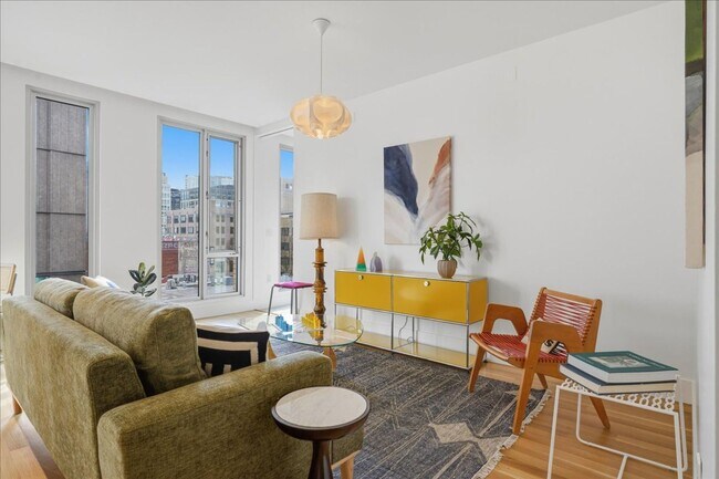 Photo - 937 Condos - South Facing 2 bed/2 bath w/parking/storage/concierge/all utilities except electrici... Unidad 937-435
