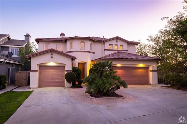 Building Photo - FOR LEASE! Greer Ranch Home | 4 Bed, 3 Bat...