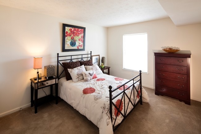 Greenhouse bedroom 2.jpg - Spring House on the Park