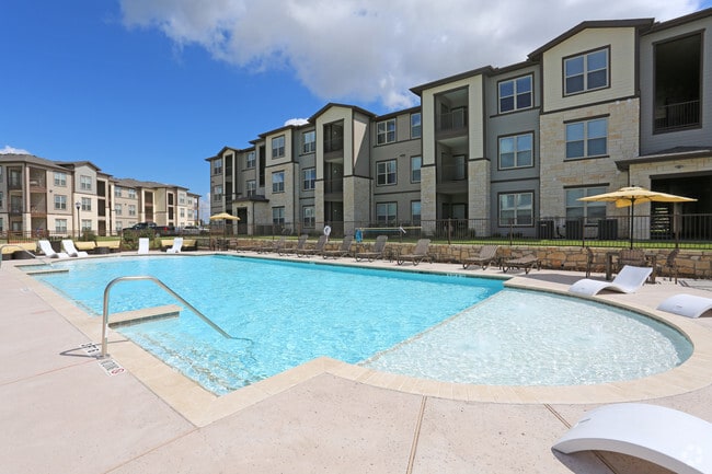 Pool View - The Curve at Crescent Pointe