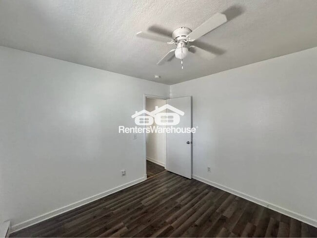 Photo - 510 N 6th Ave E