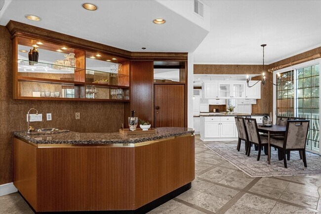 Photo - 1110 W Ivanhoe Blvd Unit 1110